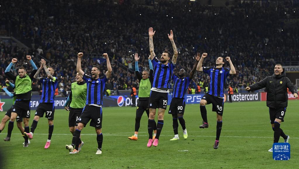 早报：我们真的踢了两场（晨报：我们确实踢了两场）