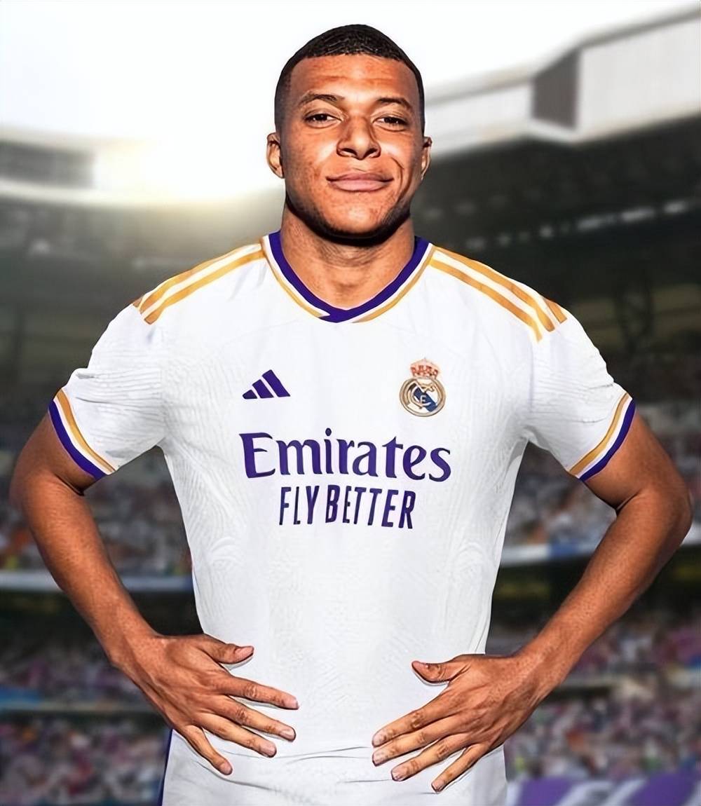 体图：厄兹詹将自由身离队，多特原本能用他加1000万签谢尔基（体图：厄兹詹或将自由身离队，多特曾可用其外加1000万签下谢尔基）