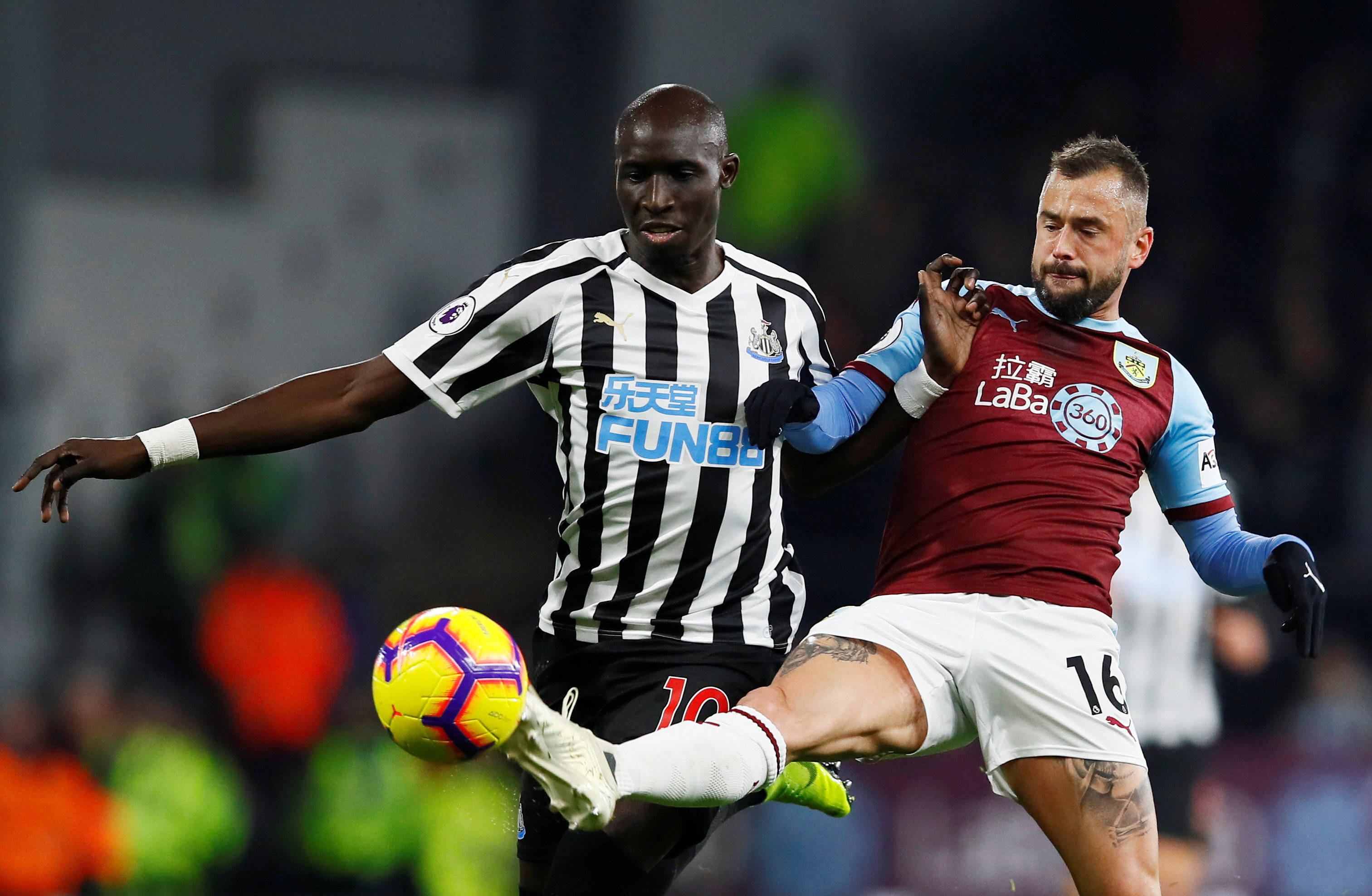 仅次于佩佩，大卫-路易斯是欧冠联赛第二年长的进球者（大卫-路易斯成欧冠史上第二年长进球者，仅次于佩佩）