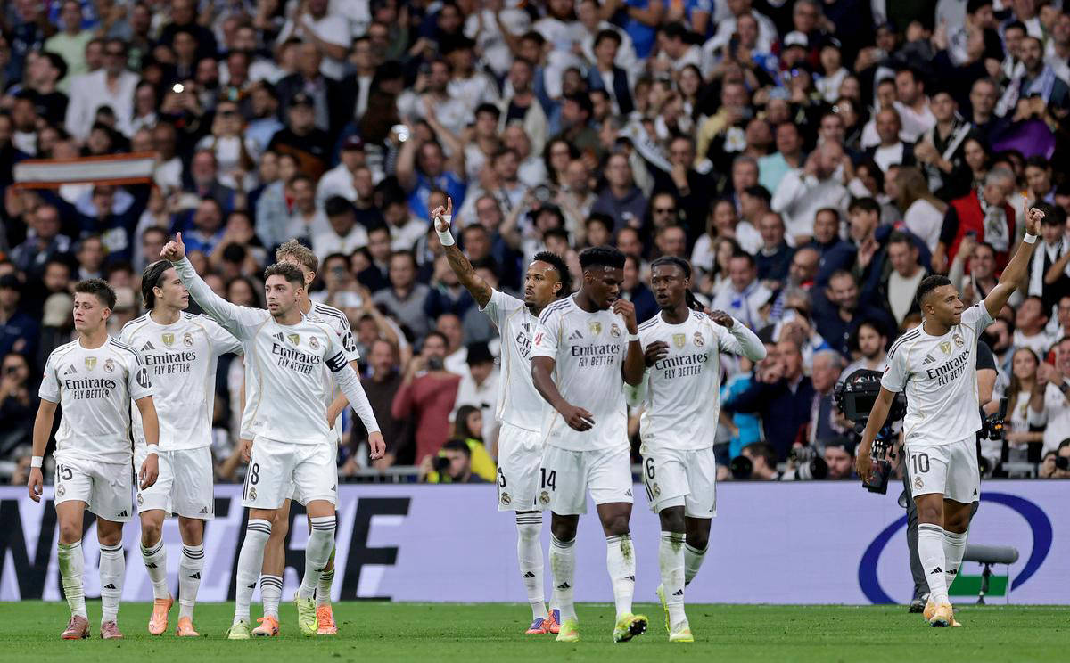 NBA：马刺新秀文班亚马闪耀 全场送出六盖帽（NBA：马刺新星文班亚马大放异彩 单场送出6次封盖）