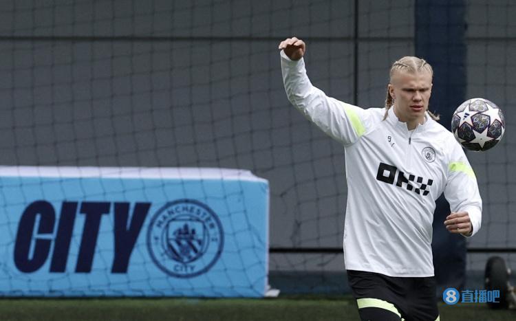 奥纳纳鼓励国家队：足球在喀麦隆是信仰，你们不是为自己奔跑（奥纳纳寄语国家队：足球是喀麦隆的信仰，奔跑不只为自己）